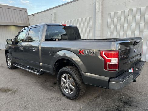 Used 2018 Ford F150 XLT w/ XTR Package image 8