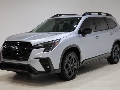 Used 2024 Subaru Ascent Onyx Edition AWD/4WD image 3