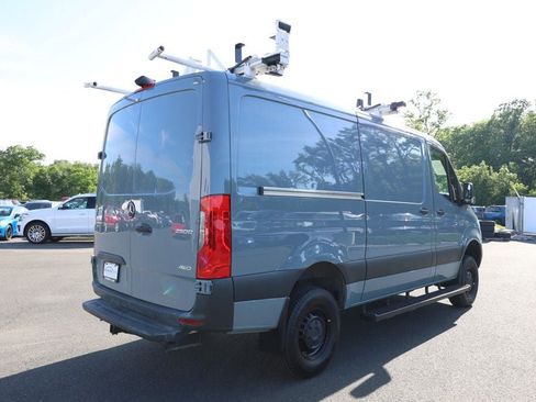 Used 2024 Mercedes-Benz Sprinter 2500 image 5