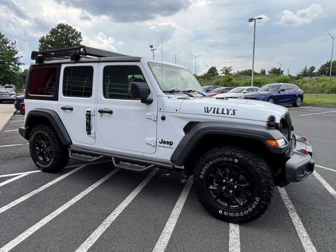 Used 2023 Jeep Wrangler Unlimited Sport AWD/4WD image 12