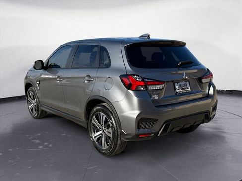 Used 2025 Mitsubishi Outlander Sport ES image 4