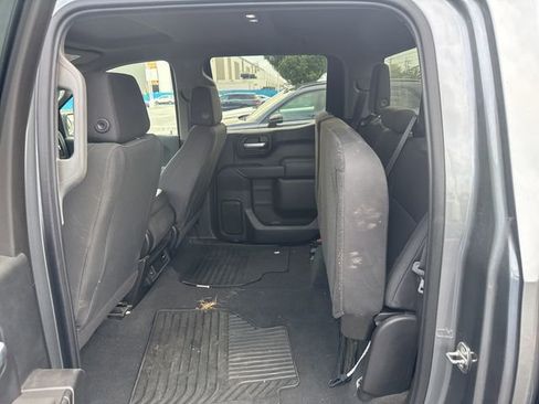 Used 2021 Chevrolet Silverado 1500 Custom Trail Boss AWD/4WD image 22