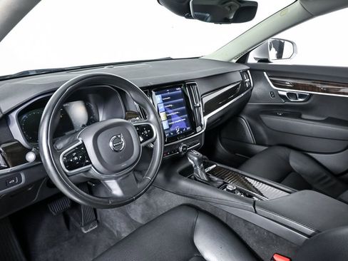 Used 2018 Volvo S90 T5 Momentum w/ Convenience Package AWD/4WD image 6
