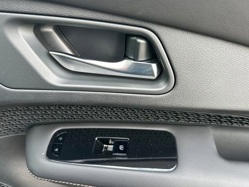 Certified 2024 Nissan Ariya FWD image 20