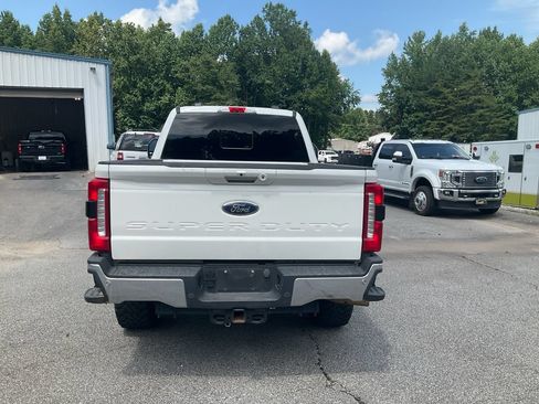 Used 2024 Ford F250 Lariat w/ Chrome Package AWD/4WD image 6