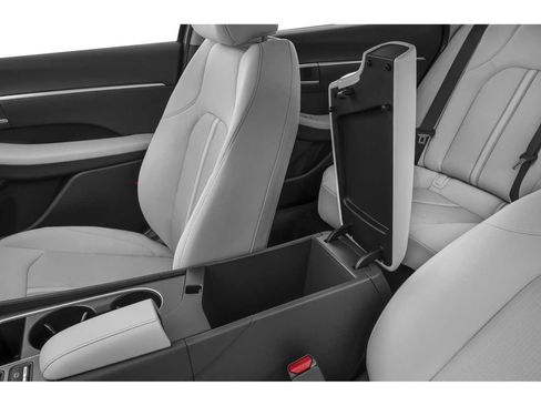 Used 2024 Hyundai Sonata SEL FWD image 10