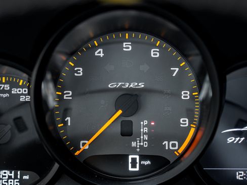 Used 2019 Porsche 911 GT3 RS RWD image 58