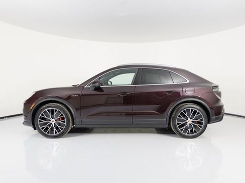 New 2025 Porsche Macan 4S Electric image 2