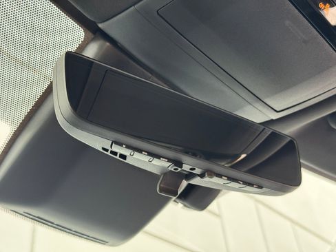 Used 2023 Lexus RX 350 w/ Luxury Package image 35