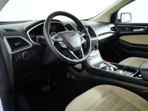 Certified 2019 Ford Edge SEL AWD/4WD image 16