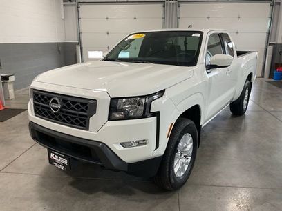 Used 2024 Nissan Frontier SV w/ SV Convenience Package
