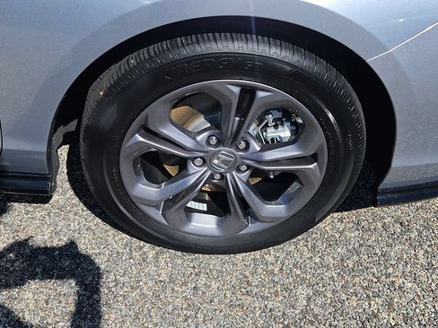 Certified 2025 Honda Accord EX-L image 10