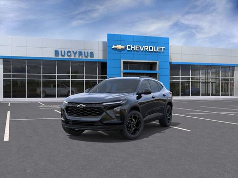 New 2026 Chevrolet Trax LT w/ Midnight Edition FWD image 8