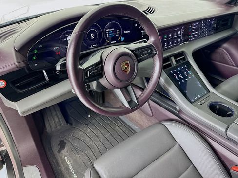 Certified 2022 Porsche Taycan 4S AWD/4WD image 4
