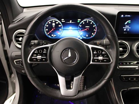 Used 2020 Mercedes-Benz GLC 300 GLC 300 image 20