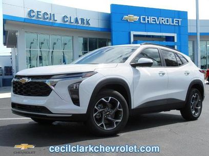 New 2026 Chevrolet Trax LT w/ Sunroof Package