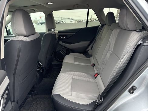 Certified 2024 Subaru Outback Premium image 4