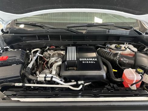 Used 2025 GMC Sierra 1500 AT4 w/ AT4 Premium Package AWD/4WD image 29