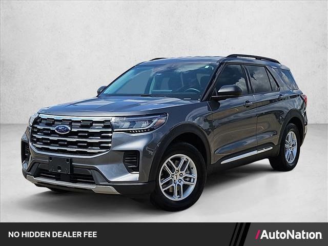 Used 2025 Ford Explorer Active RWD image 1