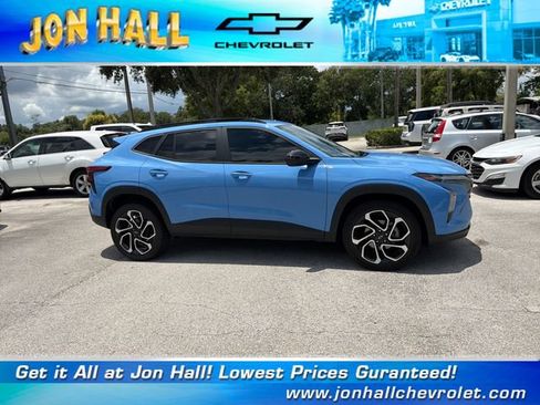 Used 2024 Chevrolet Trax RS w/ Driver Confidence Package FWD image 14
