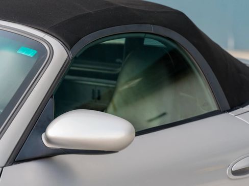 Used 1999 Porsche Boxster RWD image 99