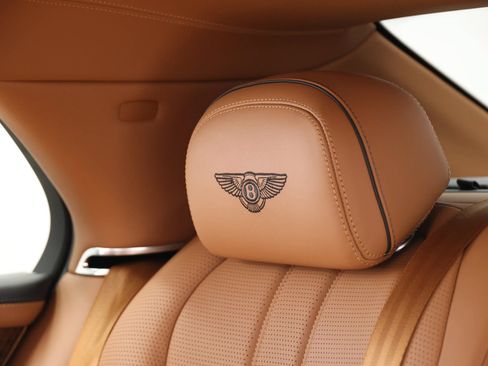 Used 2014 Bentley Flying Spur W12 AWD/4WD image 48