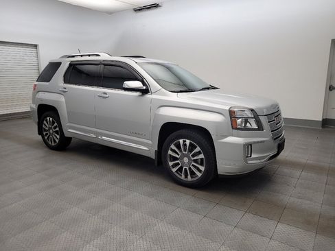 Used 2017 GMC Terrain Denali FWD image 11