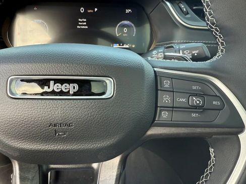 New 2025 Jeep Grand Cherokee Limited w/ MOPAR Finishing Package image 29