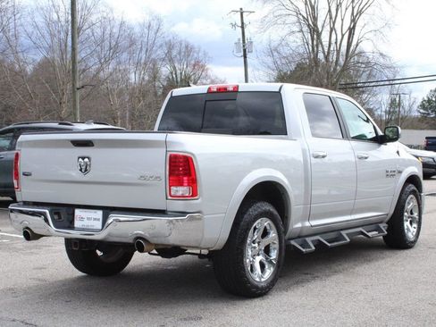 Used 2017 RAM 1500 Laramie w/ Convenience Group AWD/4WD image 8
