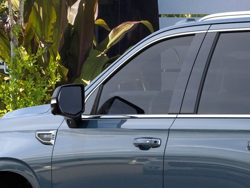 New 2026 GMC Yukon Denali image 12