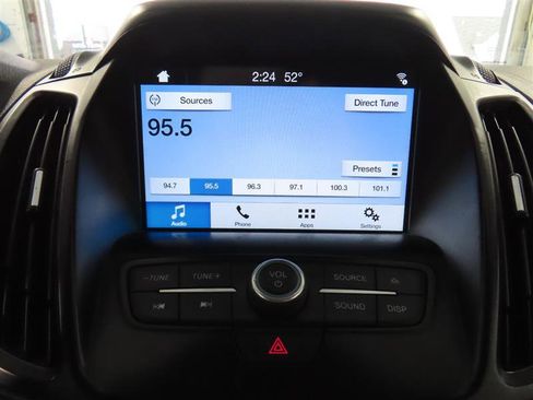 Used 2017 Ford Escape SE w/ Equipment Group 201A FWD image 25