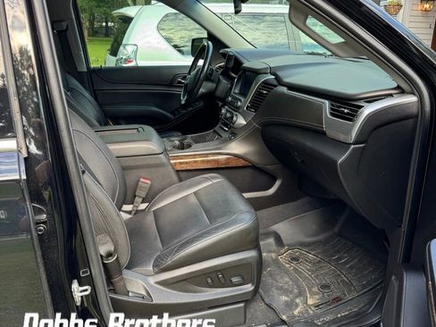 Used 2019 Chevrolet Tahoe LT AWD/4WD image 12
