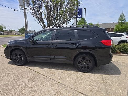 Used 2023 Subaru Ascent Onyx Edition Limited AWD/4WD image 8