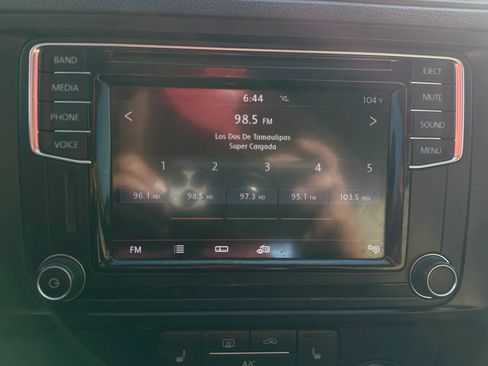 Used 2017 Volkswagen Jetta SE FWD image 15