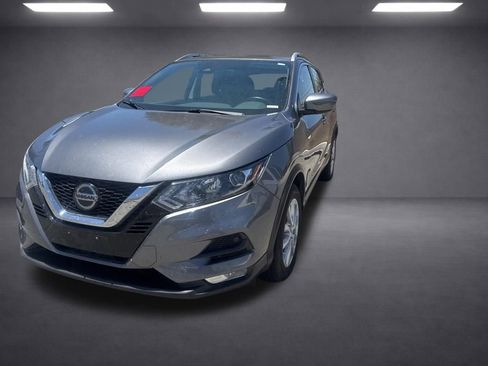 Used 2021 Nissan Rogue Sport SV FWD image 17