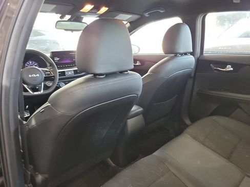 Certified 2023 Kia Forte GT-Line FWD image 10