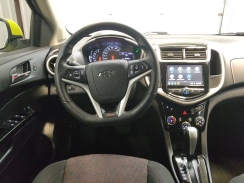 Used 2019 Chevrolet Sonic LT w/ Convenience Package FWD image 22
