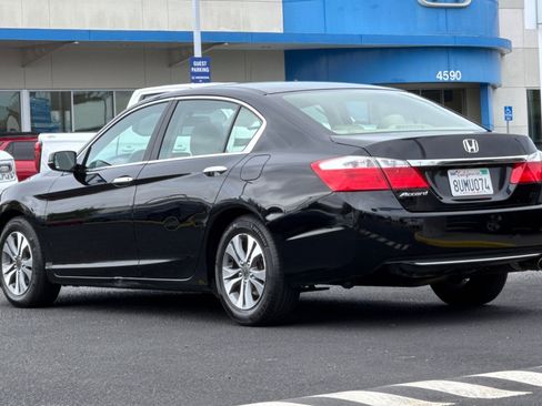Used 2014 Honda Accord LX image 3