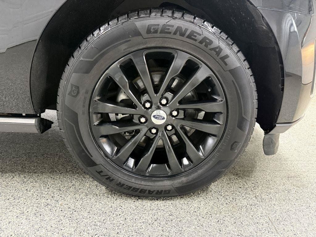 Used 2019 Ford Expedition Max Limited AWD/4WD image 41