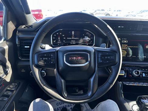 Used 2024 GMC Sierra 1500 AT4 w/ Technology Package image 9