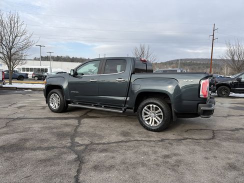 Used 2017 GMC Canyon SLT w/ Driver Alert Package image 8