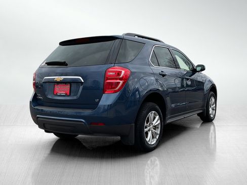 Used 2017 Chevrolet Equinox LT FWD image 5