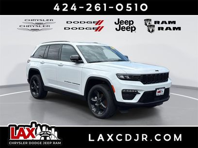 New 2025 Jeep Grand Cherokee Limited w/ Black Appearance Package