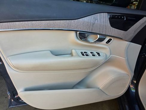 Used 2021 Volvo XC90 T8 Inscription w/ Advanced Package AWD/4WD image 8
