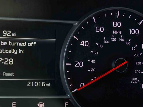 Certified 2023 Kia Sorento X-Line EX AWD/4WD image 8