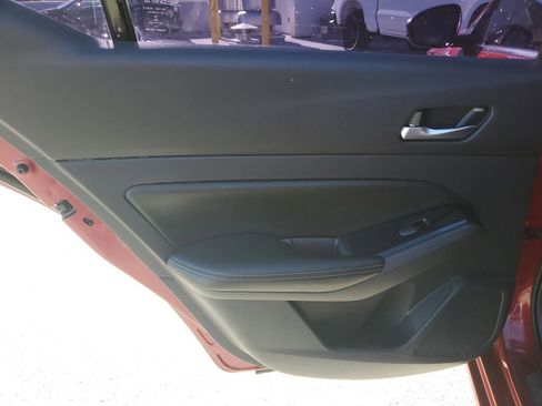 Used 2021 Nissan Altima 2.5 Platinum image 17