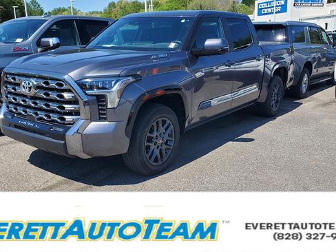 Used 2025 Toyota Tundra Platinum image 1