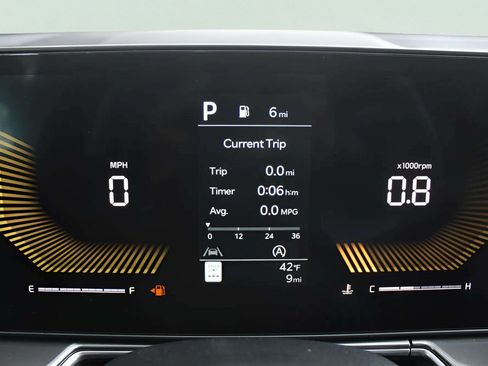 Used 2025 Kia Sorento EX w/ Panoramic Sunroof Package FWD image 21