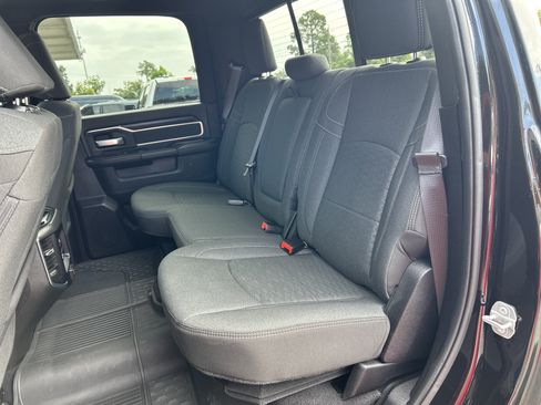 Used 2025 RAM 3500 Big Horn AWD/4WD image 17