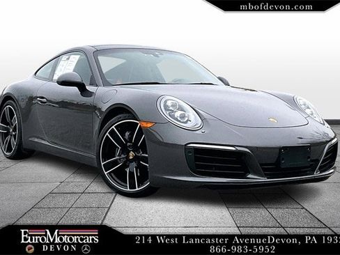 Used 2017 Porsche 911 Carrera 4 image 1